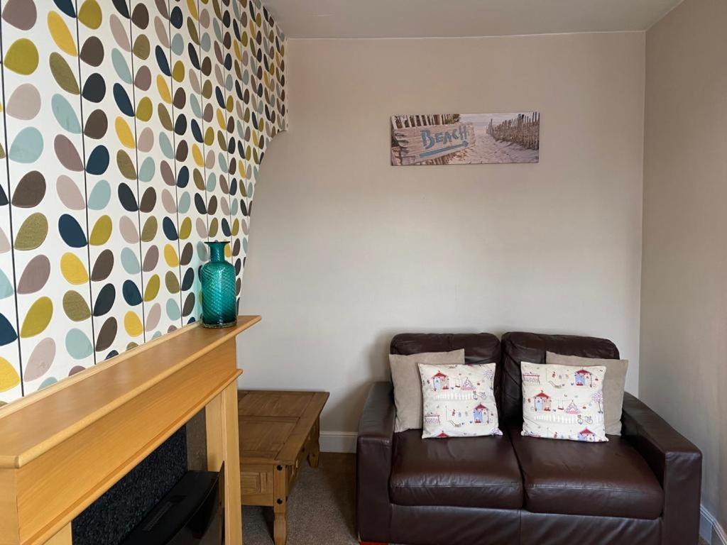 4, Crescent Avenue Whitby